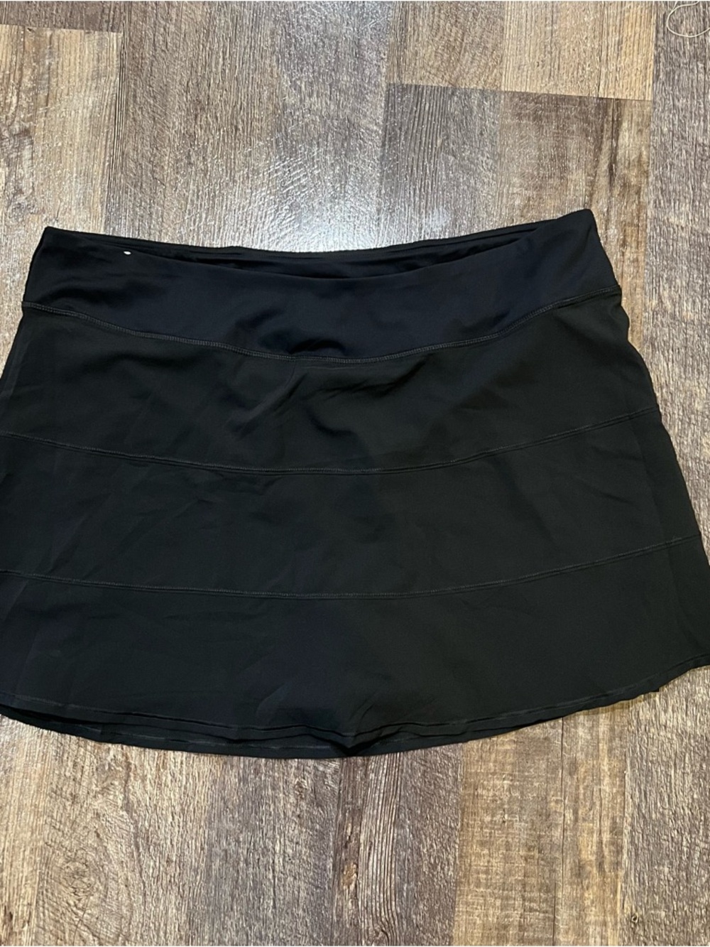 NWOT- Women's Black Athletic Skort with Built-In Shorts. Size XXL